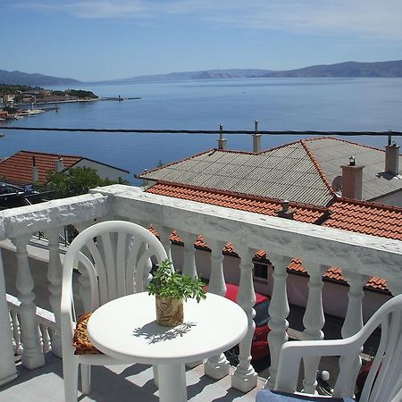 Apartmani Mira Senj  Exteriör bild