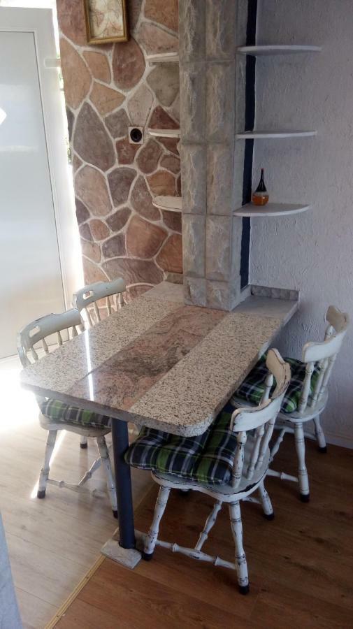 Apartmani Mira Senj  Exteriör bild