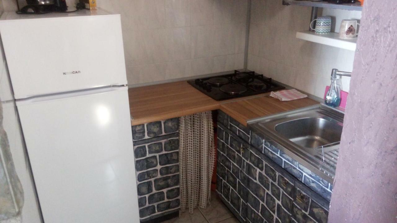 Apartmani Mira Senj  Exteriör bild